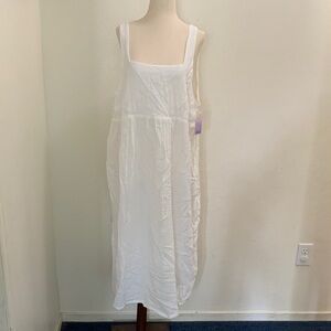 White Sleeveless Maxi Dress